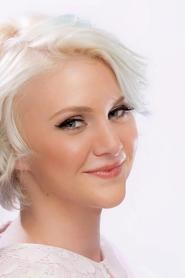 Heather Karasek portrait