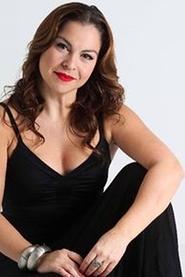 Wanda Sais portrait