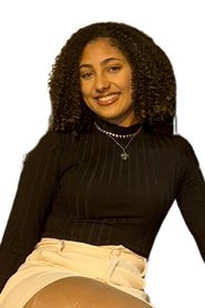 Juliana Magno portrait