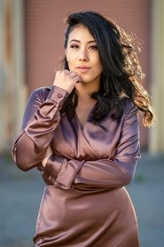 Nicki Sun portrait