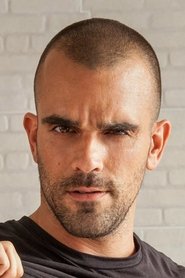 Damien Crosse portrait