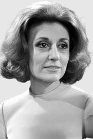 Julia Gutiérrez Caba portrait