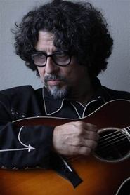 Dan Navarro portrait