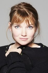 Sophie Quinton portrait