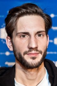 Felix Stienz portrait