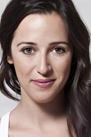 Efsane Odağ portrait
