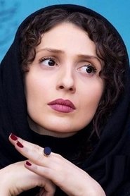 Melissa Zakeri portrait