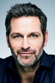 Peter Hermann portrait