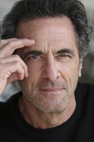 Robin Thomas portrait