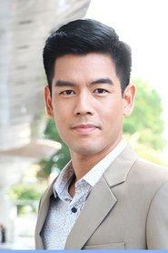 Watcharabul Leesuwan portrait