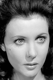 Cara Garnett portrait