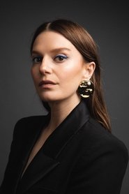 Ally Pankiw portrait