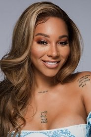 Munroe Bergdorf portrait