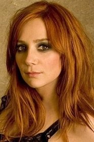 Aylin Aslım portrait