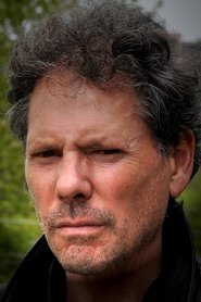 Bruce Lyons portrait