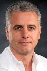 Garth Davis portrait