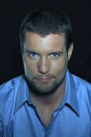 Damien Puckler portrait
