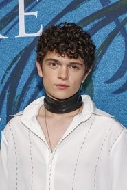 Noah Jupe portrait