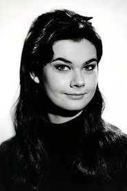 Imogen Hassall portrait
