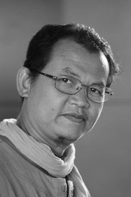 Boonsong Nakphoo portrait