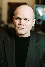 Dan van Husen portrait