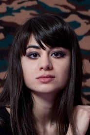 Kurdwin Ayub portrait