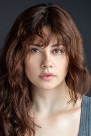 Chloe Van Landschoot portrait