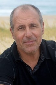Simon Crane portrait