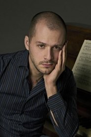 Alex Esposito portrait