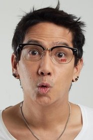 Paopon Thephasdin portrait