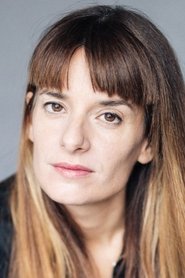 Lola Arias portrait
