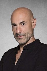 Alessio Bertallot portrait
