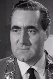 Leslie Sands portrait