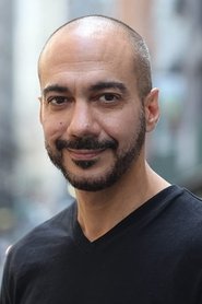 Evan Zes portrait