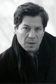 Mostefa Djadjam portrait