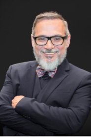 Ivam Cabral portrait