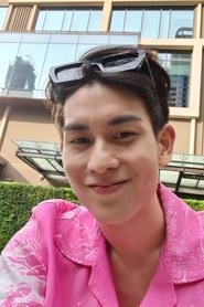 Sappanyoo Panatkool portrait