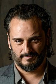 Asier Etxeandia portrait