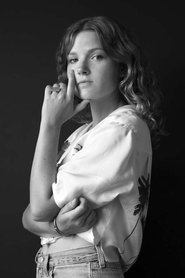 Olivia Bee portrait