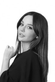 Janna Butulyan portrait