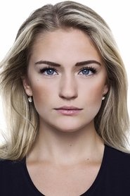 Alicia Agneson portrait