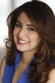 Ushna Shah portrait