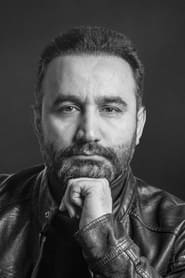 Navid Mahmoudi portrait