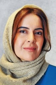 Nazanin Farahani portrait