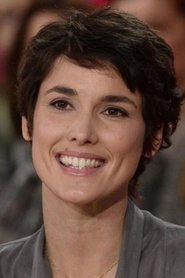 Églantine Éméyé portrait