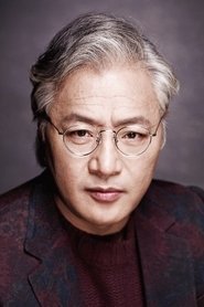 Lee Kyung-young portrait