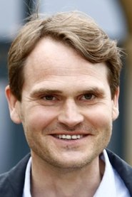 Fabian Hinrichs portrait