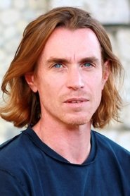 Ben Mazué portrait