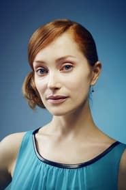Lotte Verbeek portrait