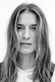 Joana Preiss portrait